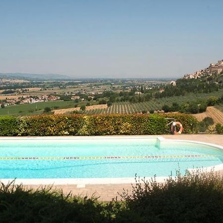 Agriturismo Fiordaliso Trevi Exterior photo